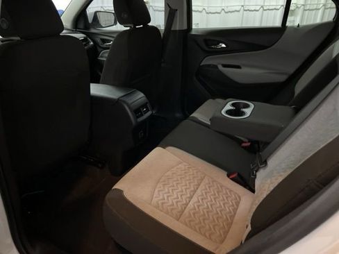 Used 2023 Chevrolet Equinox LT FWD image 22