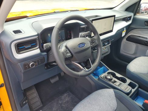 Used 2026 Ford Maverick XLT w/ XLT Luxury Package FWD image 21