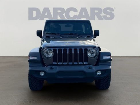 Used 2018 Jeep Wrangler Unlimited Sport S AWD/4WD image 2