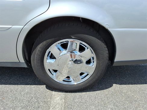 Used 2003 Cadillac De Ville Limousine image 11