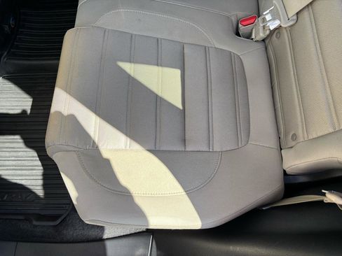 Used 2018 Honda CR-V EX image 39