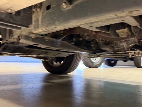 Used 2005 Lexus LX 470 4WD image 36