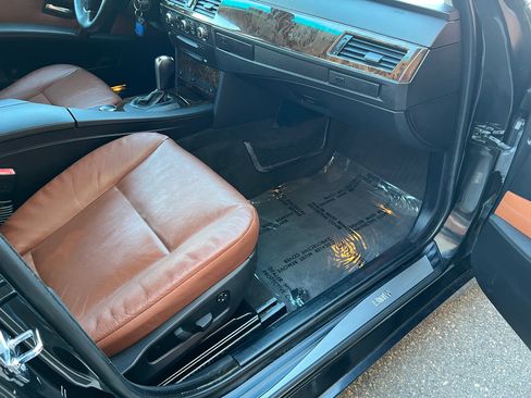 Used 2007 BMW 525xi Sedan image 16