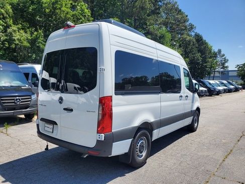 Used 2025 Mercedes-Benz Sprinter 2500 image 4