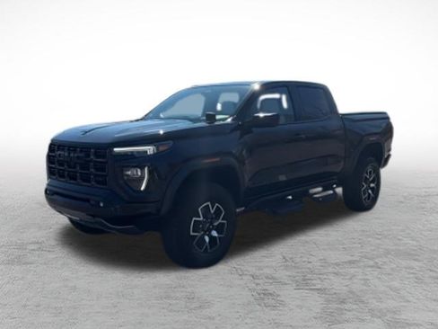 Used 2024 GMC Canyon AT4X AWD/4WD image 4