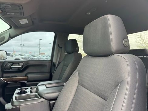 Used 2019 GMC Sierra 1500 Elevation w/ Elevation Convenience Package AWD/4WD image 12