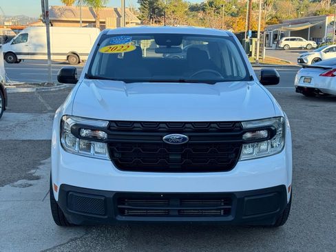 Used 2022 Ford Maverick XL image 4