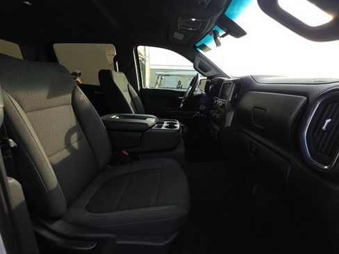 Used 2021 Chevrolet Silverado 1500 LT w/ Fleet Comfort Package image 7