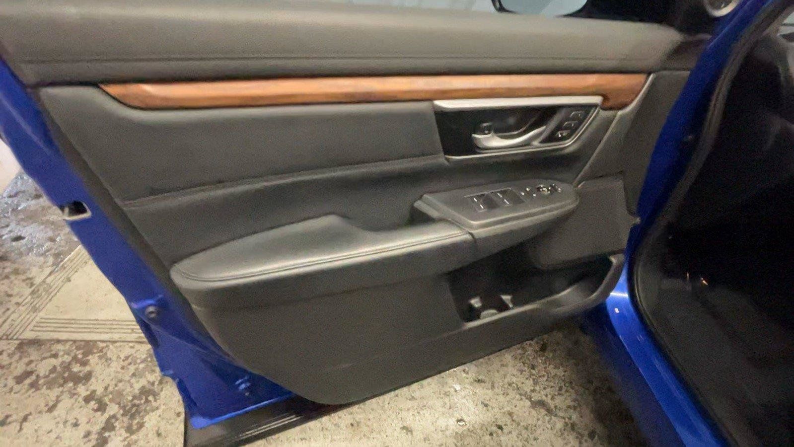 Used 2021 Honda CR-V EX-L image 29
