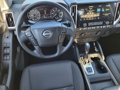 New 2026 Nissan Frontier SV w/ Tow Package image 9