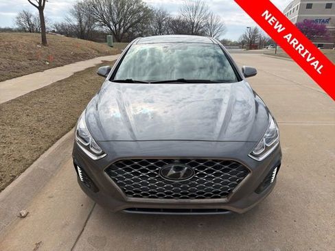 Used 2019 Hyundai Sonata Limited w/ Ultimate Package 04 image 9