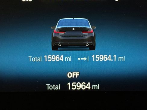 Used 2023 BMW 330i Sedan w/ Parking Assistance Package image 33