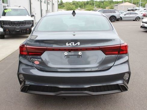 Used 2024 Kia Forte LXS w/ LXS Technology Package FWD image 25