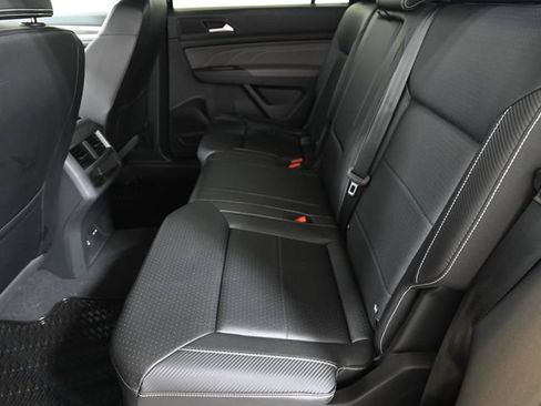 Used 2023 Volkswagen Atlas Cross Sport SE w/ Black Wheel Package AWD/4WD image 7