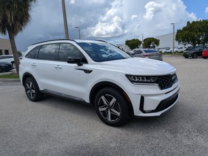 Used 2023 Kia Sorento S