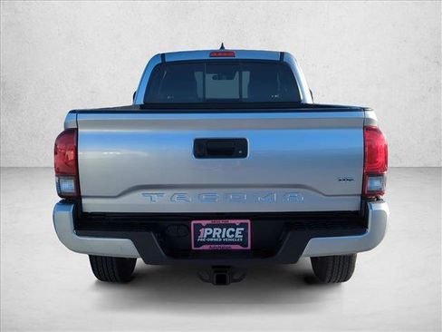 Used 2022 Toyota Tacoma SR image 6