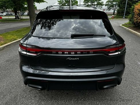 Used 2022 Porsche Macan AWD/4WD image 4