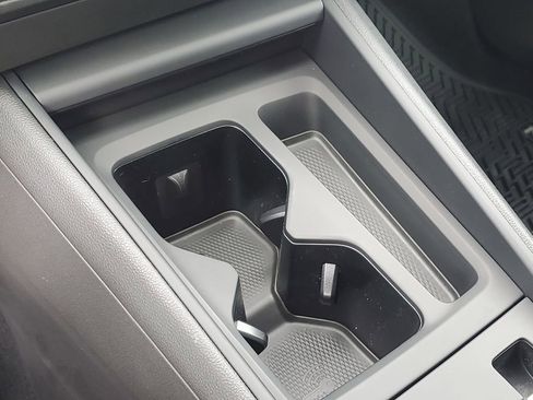 New 2026 Volkswagen Tiguan S FWD image 27