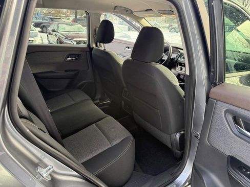 Used 2022 Nissan Rogue SV image 13