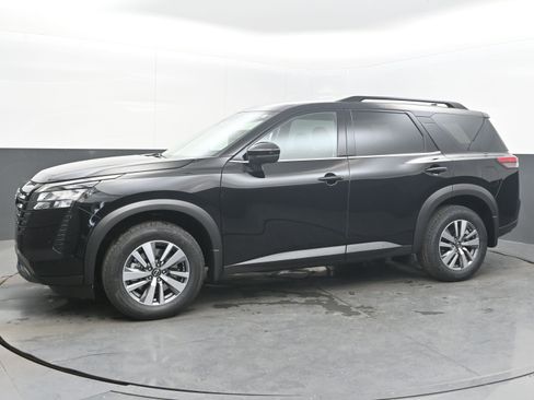 New 2026 Nissan Pathfinder SL FWD image 4