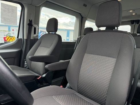 Used 2023 Ford Transit 350 XLT RWD image 14