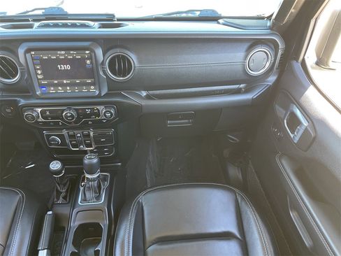 Used 2021 Jeep Wrangler Unlimited Sahara image 15