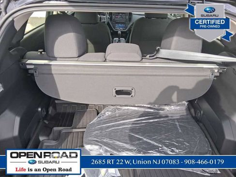 Certified 2025 Subaru Impreza 2.0i image 9