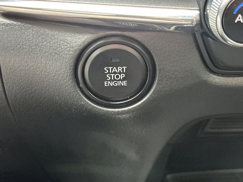 Certified 2024 MAZDA CX-30 AWD 2.5 S w/ Preferred Package image 19