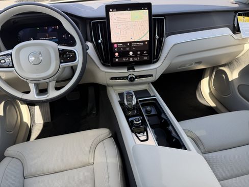 New 2026 Volvo XC60 B5 Ultra w/ Climate Package image 14