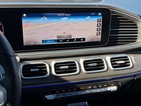 Used 2022 Mercedes-Benz GLS 450 4MATIC image 19