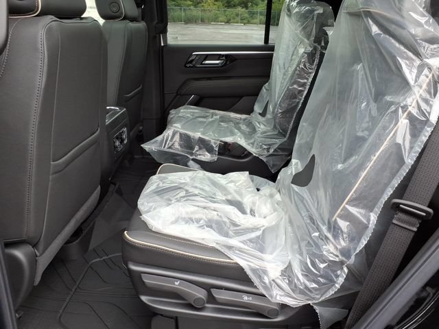 New 2026 Chevrolet Tahoe Premier w/ Sun And Tow Package AWD/4WD image 9