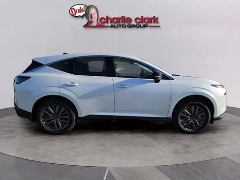 New 2026 Nissan Murano SL AWD/4WD image 7
