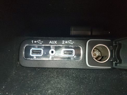 Used 2019 Jeep Grand Cherokee Limited w/ Trailer Tow Group IV image 27