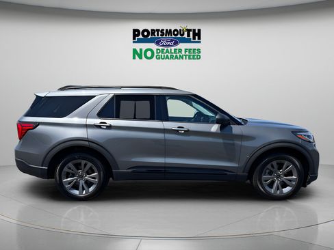 Used 2026 Ford Explorer Active w/ Active Comfort Package AWD/4WD image 6