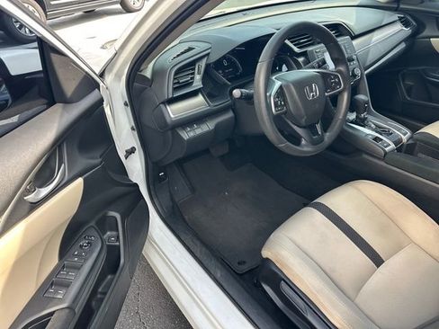 Used 2019 Honda Civic LX image 9