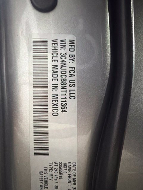Used 2022 Jeep Compass Limited AWD/4WD image 25