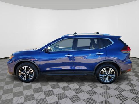 Used 2019 Nissan Rogue SV w/ Premium Package image 5