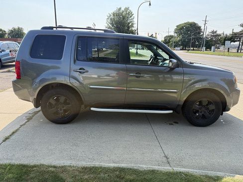 Used 2011 Honda Pilot Touring image 4