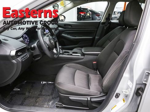 Used 2023 Nissan Altima 2.5 S image 14