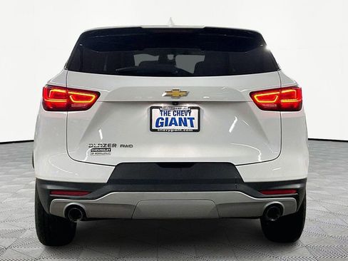 Used 2023 Chevrolet Blazer LT w/ Driver Confidence Package image 6