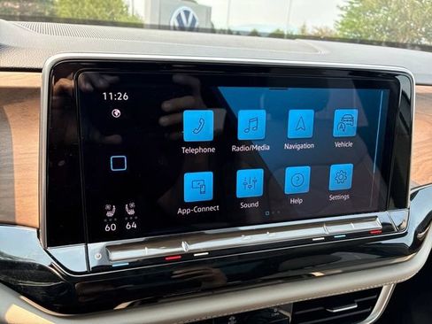 Used 2024 Volkswagen Atlas SE w/ Panoramic Sunroof Package AWD/4WD image 22