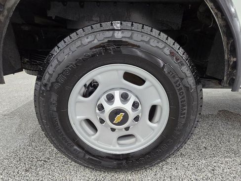 Used 2022 Chevrolet Silverado 2500 W/T w/ WT Fleet Convenience Package RWD image 33