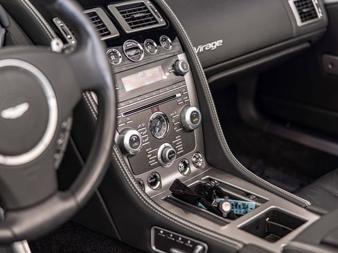 Used 2012 Aston Martin Virage Volante image 18