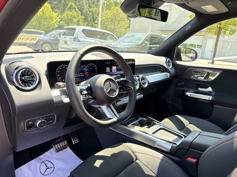 New 2026 Mercedes-Benz GLB 250 4MATIC image 10