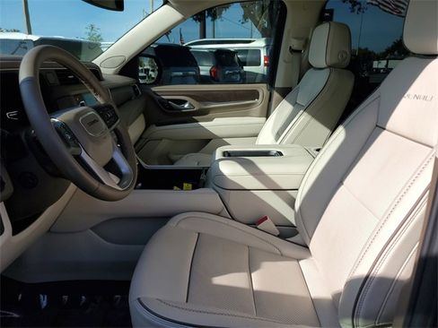 Used 2024 GMC Yukon Denali image 18