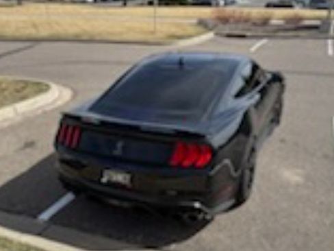 Used 2020 Ford Mustang Shelby GT500 w/ Technology Package RWD image 4