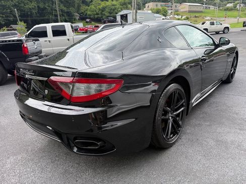 Used 2018 Maserati GranTurismo Sport RWD image 15