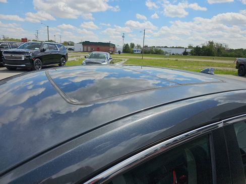 Used 2016 Buick LaCrosse Sport Touring w/ Driver Confidence Package #1 FWD image 9