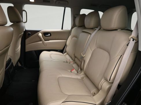 Certified 2023 Nissan Armada SL w/ Cargo Package AWD/4WD image 11