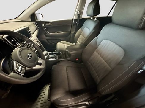 Used 2020 Kia Sportage LX AWD/4WD image 20
